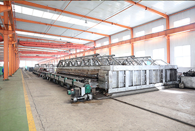 Sucker rod quenching and tempering production equipment